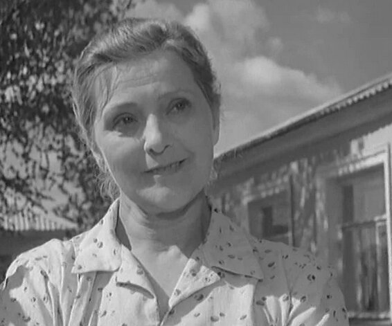 Людмила Глазова: одна из самых красивых актрис 40-х годов имела успех и влиятельного мужа, но доживала жизнь замкнуто, бедно и одиноко