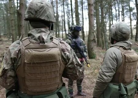    Украинские диверсанты попытались прорваться в Брянскую область