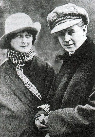 Есенин и Айседора Дункан, 1922 г. Источник: Википедия. 
