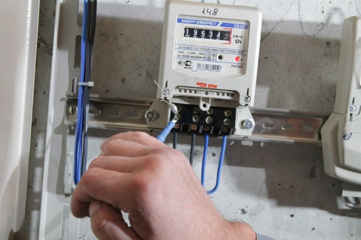    Мошенники навязывают владимирцам платную замену электросчётчиков