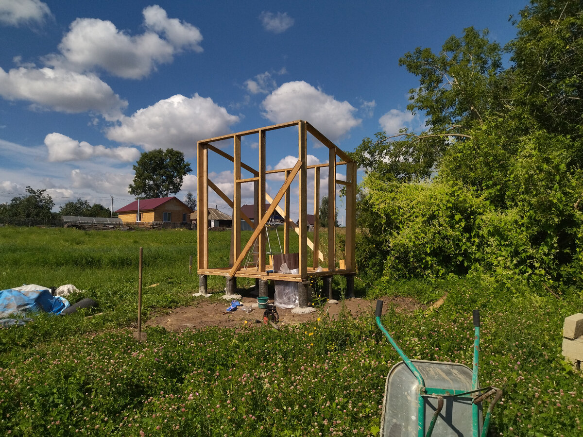 Каркас собран.