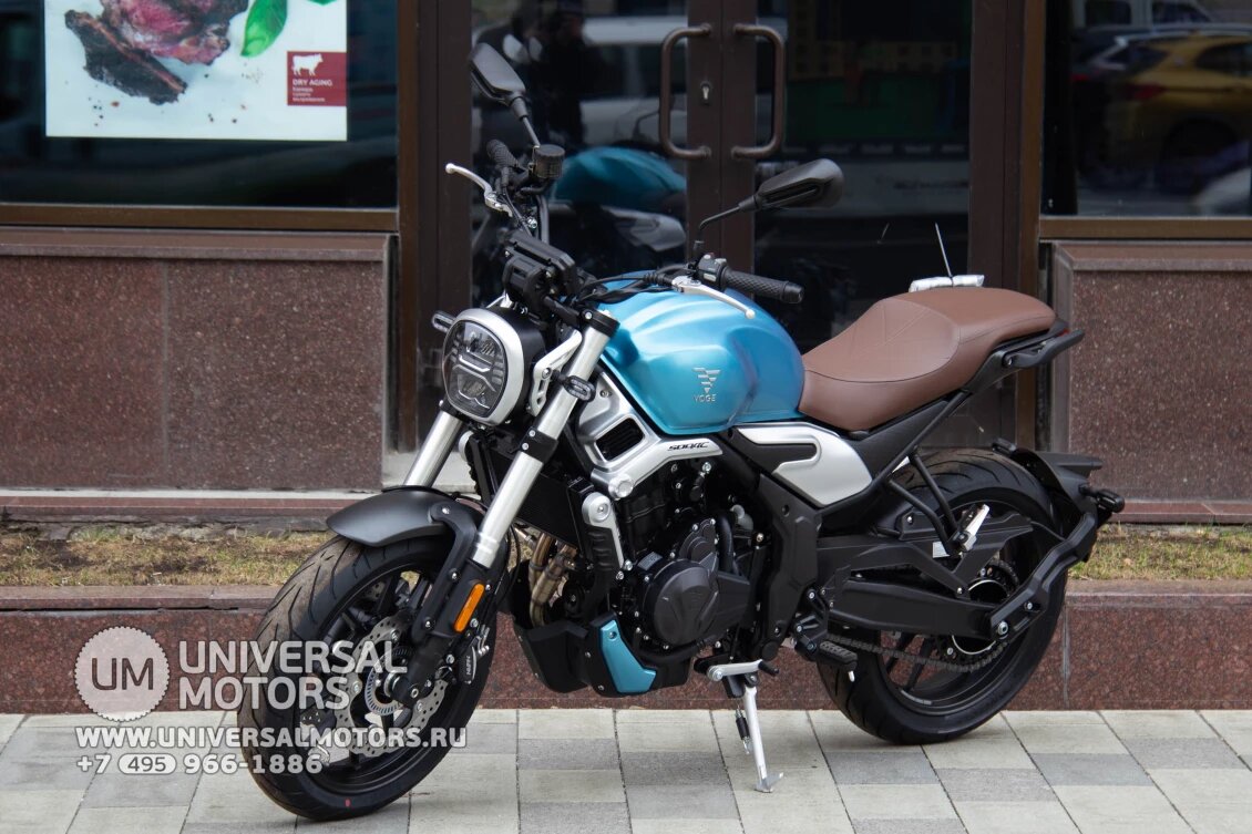 Мотоцикл Voge 500 AC из магазина Юниверсал Моторс