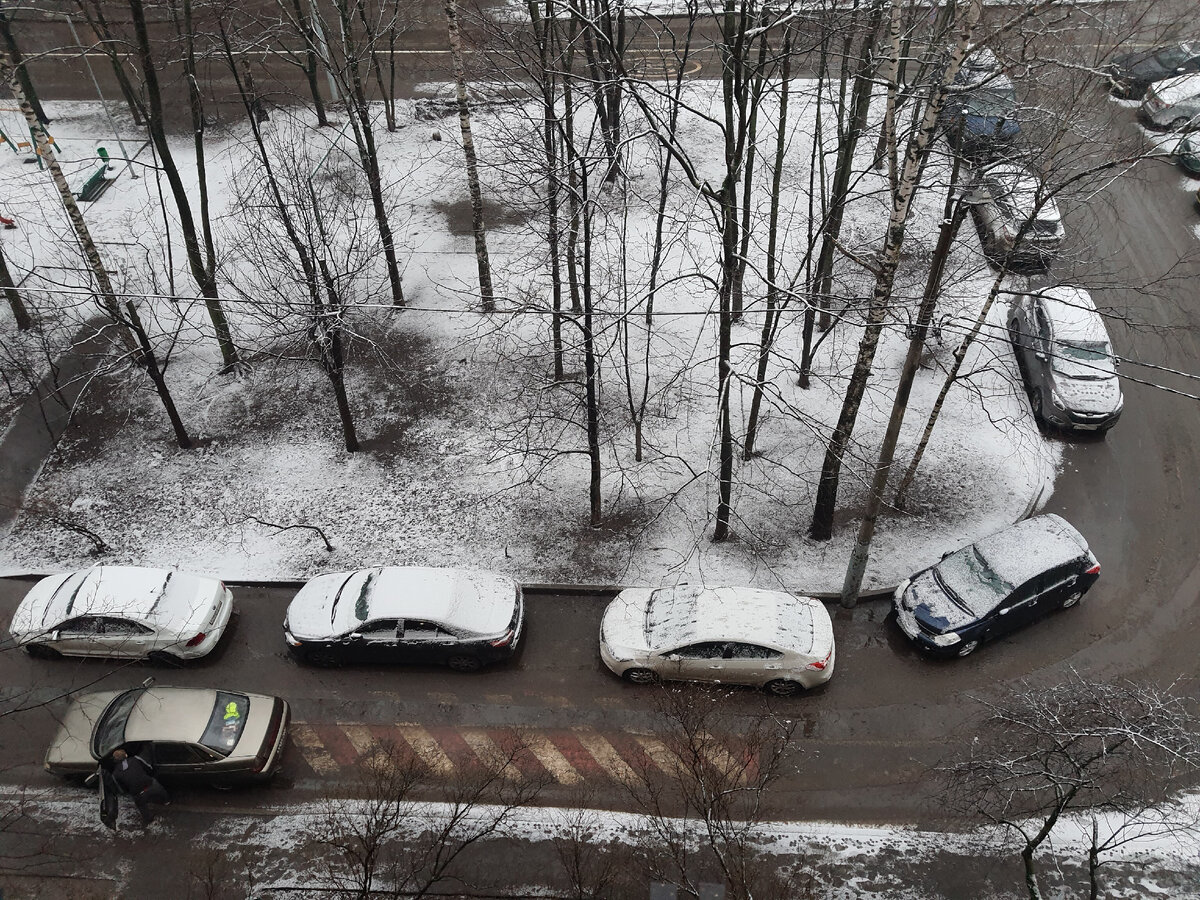 Снег в Москве. Снег в апреле. Апрельский снегопад. Апрель в Москве.