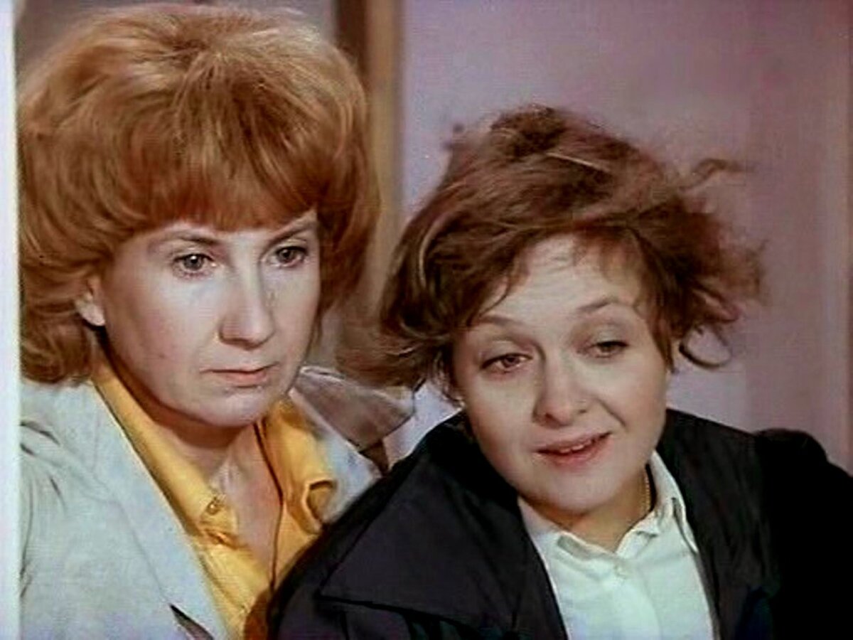 Сестры Иллария (Ольга Антонова)  и Таисия (Людмила Аринина).