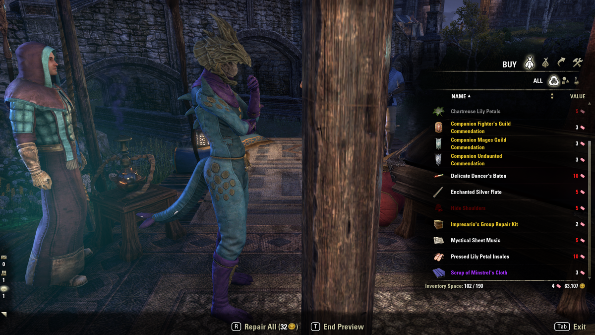 самодельный сшитый костюмчик монстра. я бы спала в таком, кажется их называют кигуруми. жалко ТЕСО не делает такой мерч