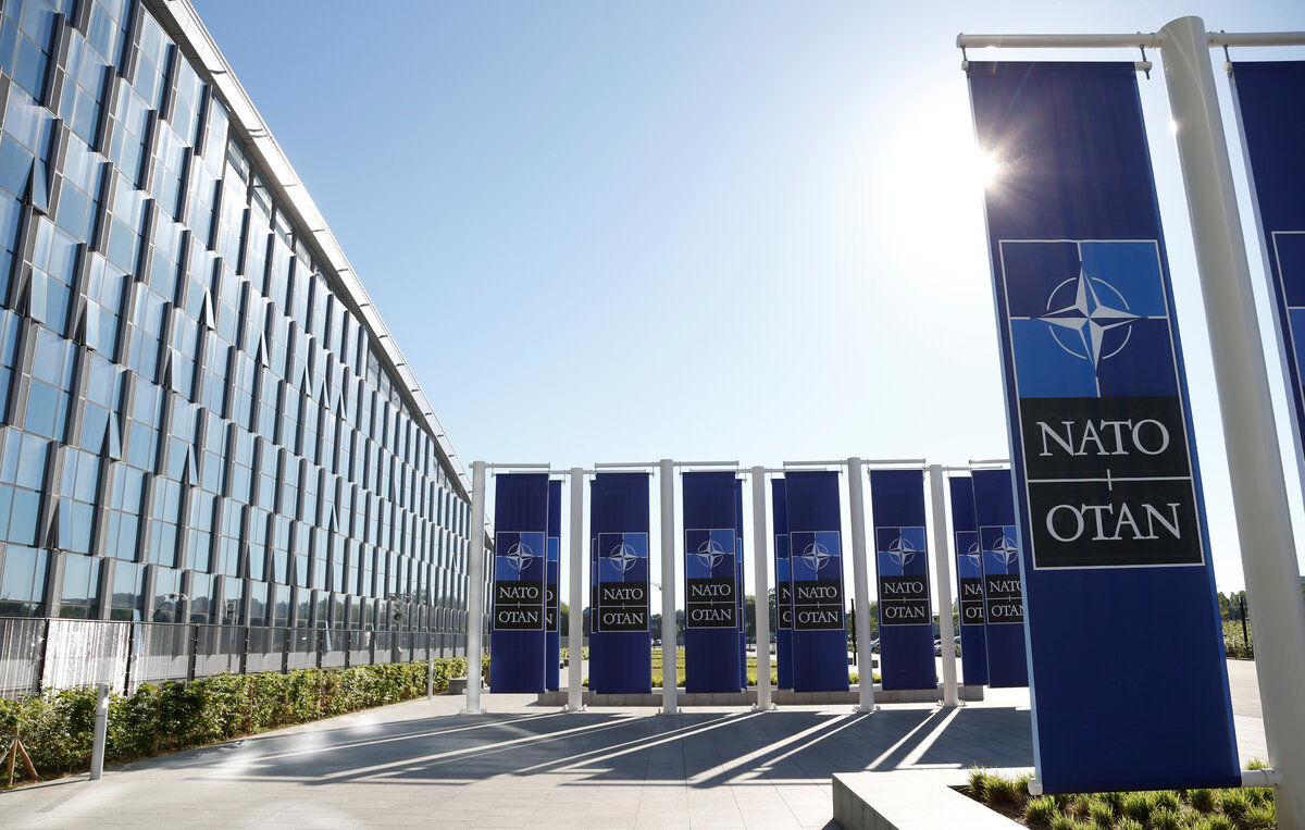    Штаб-квартира НАТО  REUTERS/Francois Lenoir