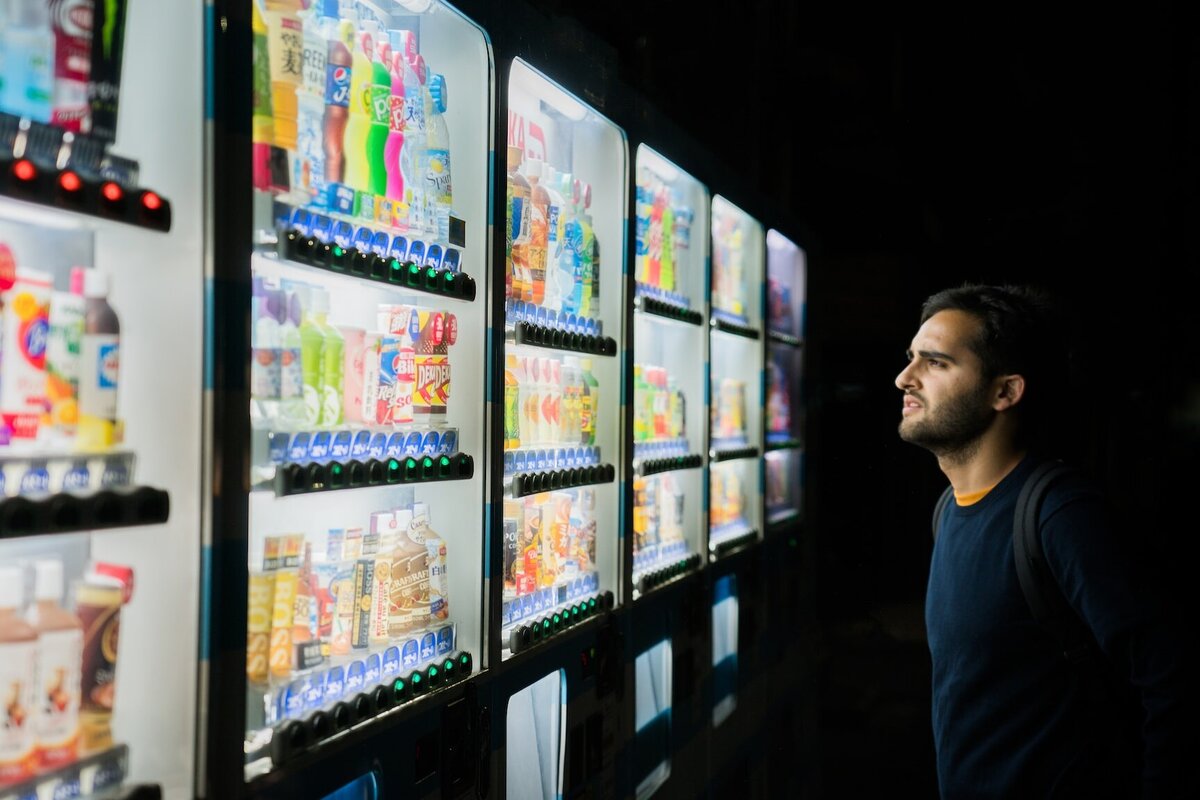     Медвежье лакомство! В Японии теперь можно купить медвежье мясо в тороговом автомате