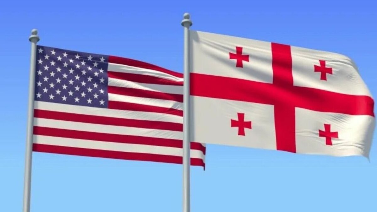     Вашингтон бессрочно запретил въезд в США четырем влиятельным грузинским судьям «за причастность коррупции в крупных размерах». Отмечается, что они злоупотребляли своим положением и принимали политизированные решения в пользу власти или в личных целях.