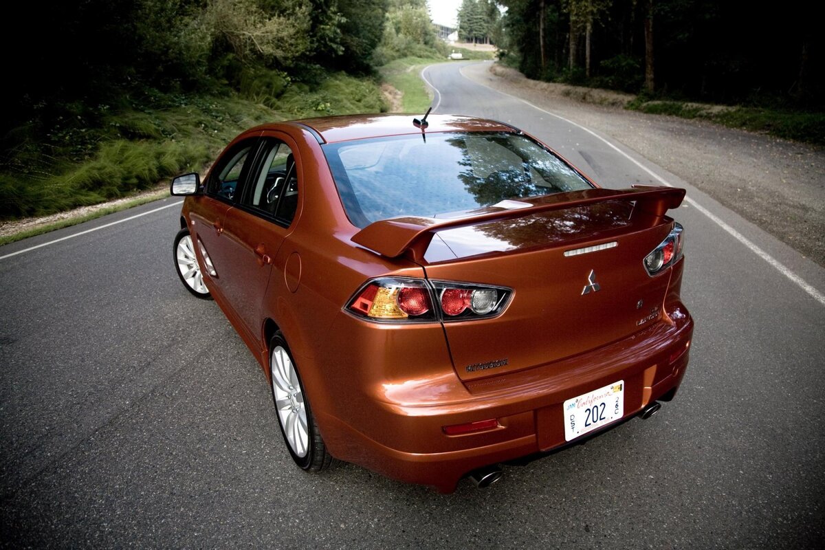 Mitsubishi Lancer x Ralliart 2 0