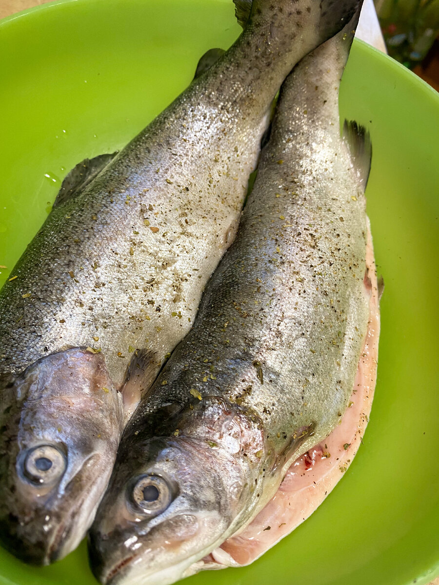 Маринуем рыбу 30 минут или больше 