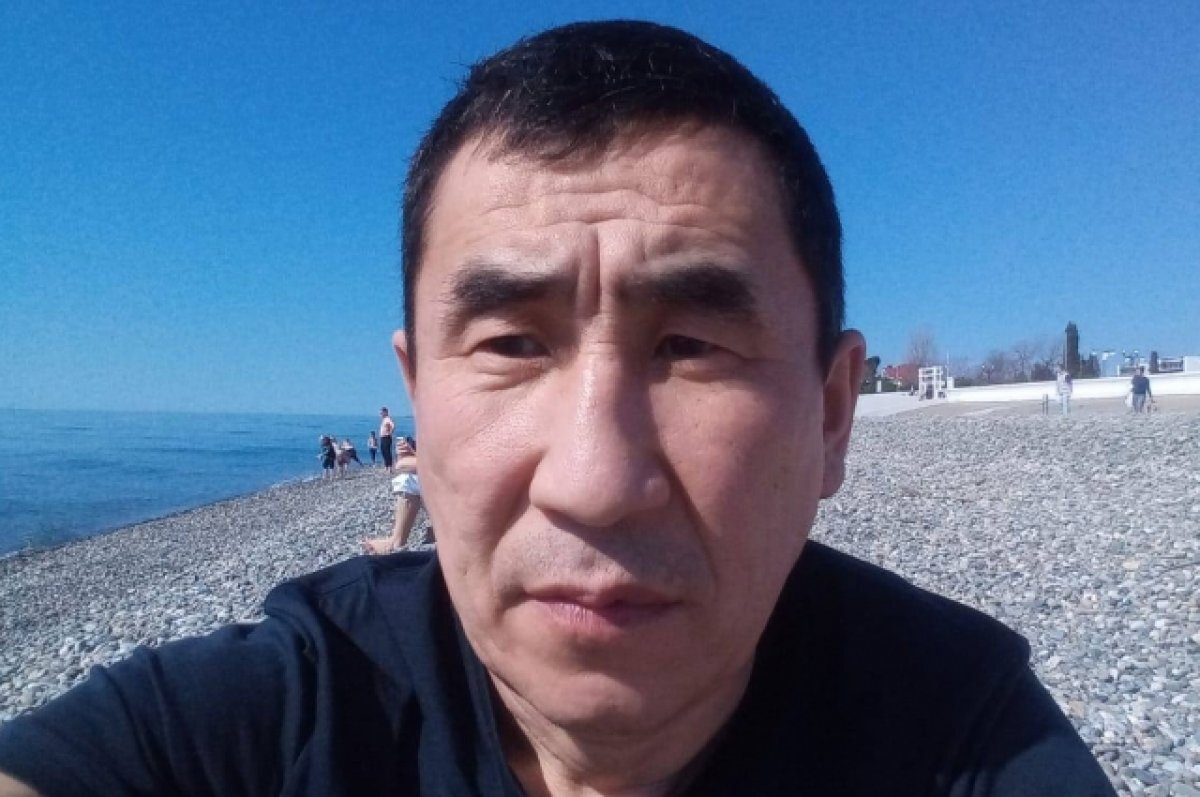    Получив огромный выигрыш, дояр из Якутии отправился в Сочи и впервые за 54 года увидел море.