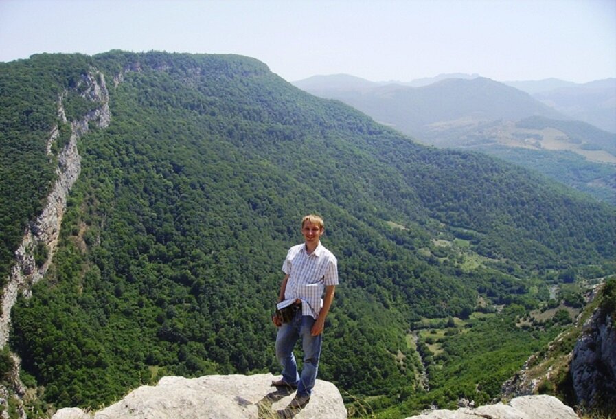 Виктор Коноплев в Нагорном Карабахе (Арцахе). Фото из открытых источников сети Интернета