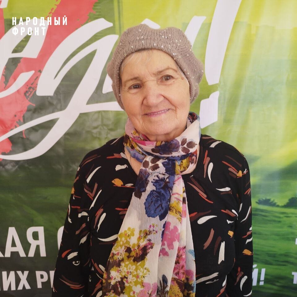  📷    Елена Муравлева из Оренбурга передала четыре иконы бойцам в зону СВО Марина Шарт