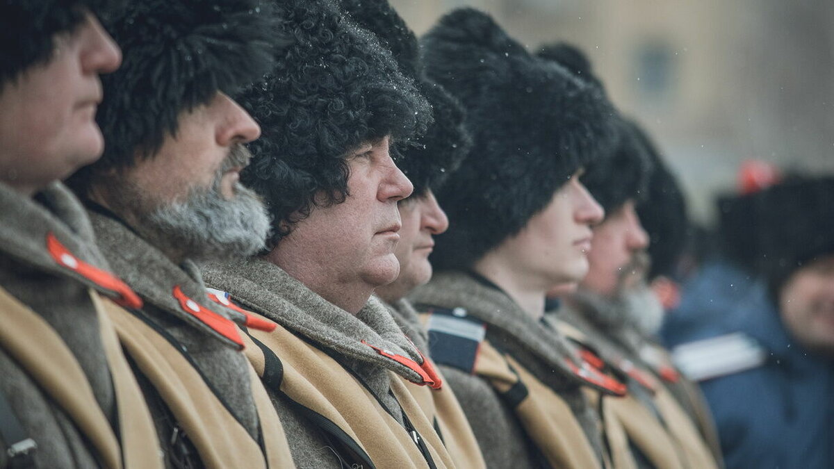     Локально участники Парада Победы в Ростове уже начали свои репетиции, пишут СМИ.