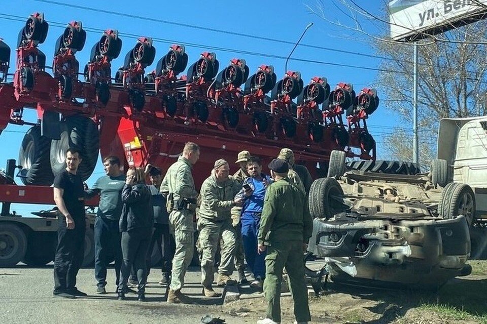     Водителю легковушки госпитализация не понадобилась. Фото "Оренбург очевидец"