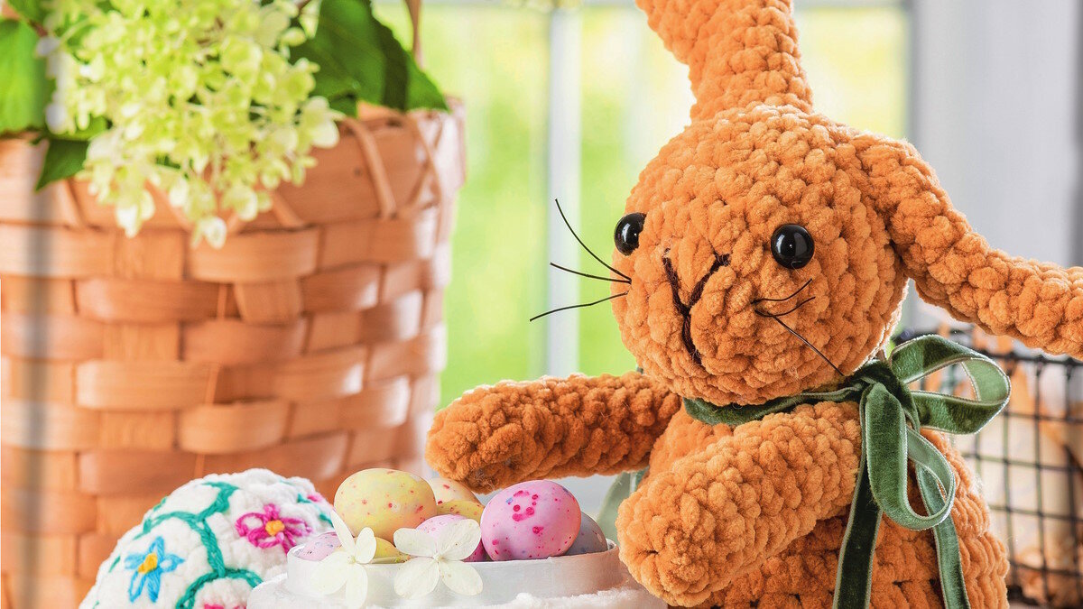    Пасхальный заяц с яйцом-шкатулкой