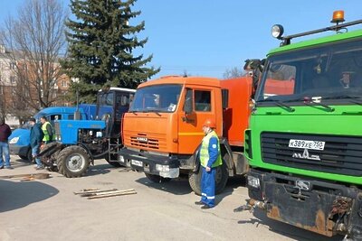    Проверка готовности водоподвозящей техники в Электростали © Пресс-служба Министерства жилищно-коммунального хозяйства Московской области