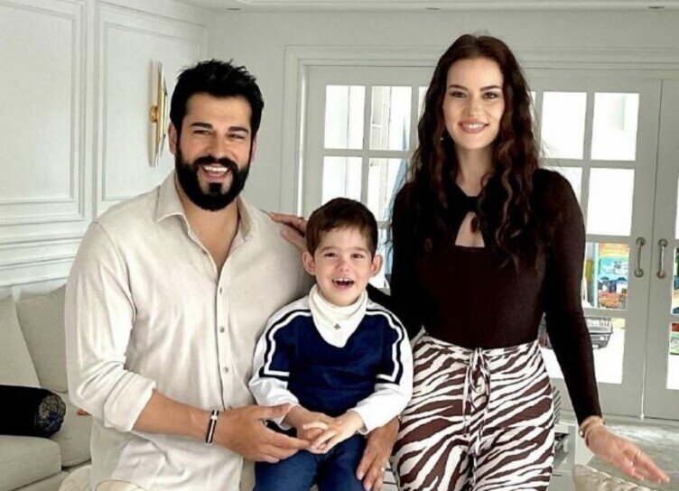    Звезда "Великолепного века" Бурак Озчивит показал новорожденного сына