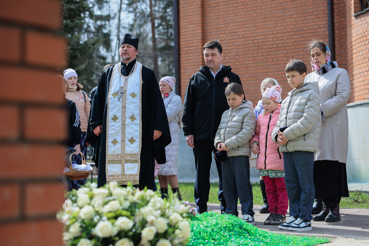 С Нарышкино Церковь и ее служители