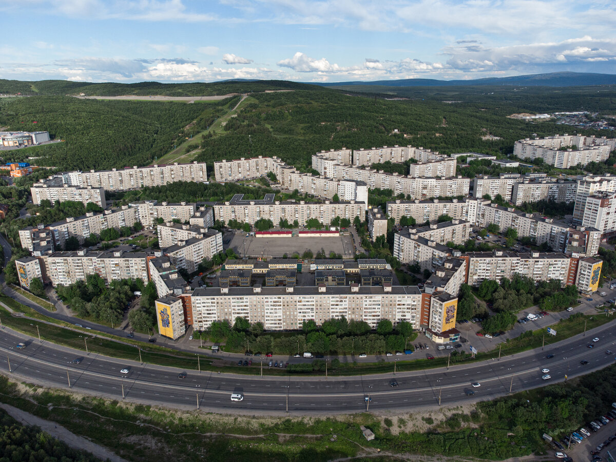 самое длинное здание в москве