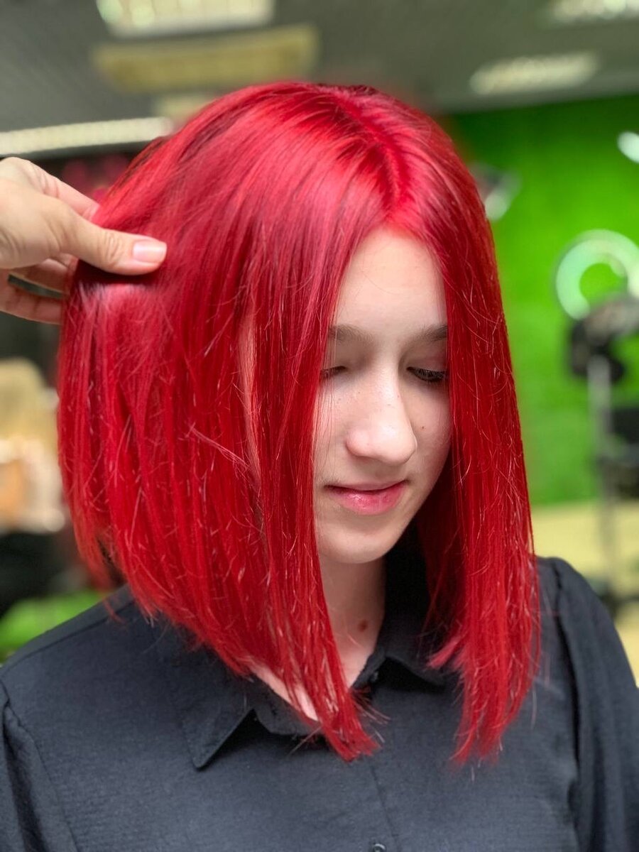 Окрашивание в яркий цвет в нашем салоне