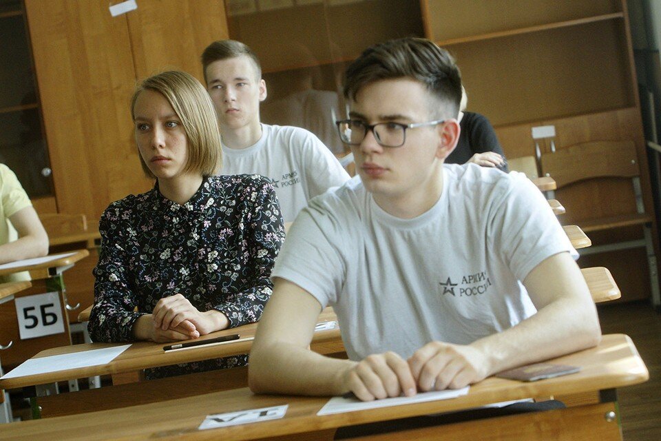    Рособрнадзор проведет для школьников марафон «ЕГЭ — это про100!» по всем предметам единого госэкзамена Алексей БУЛАТОВ