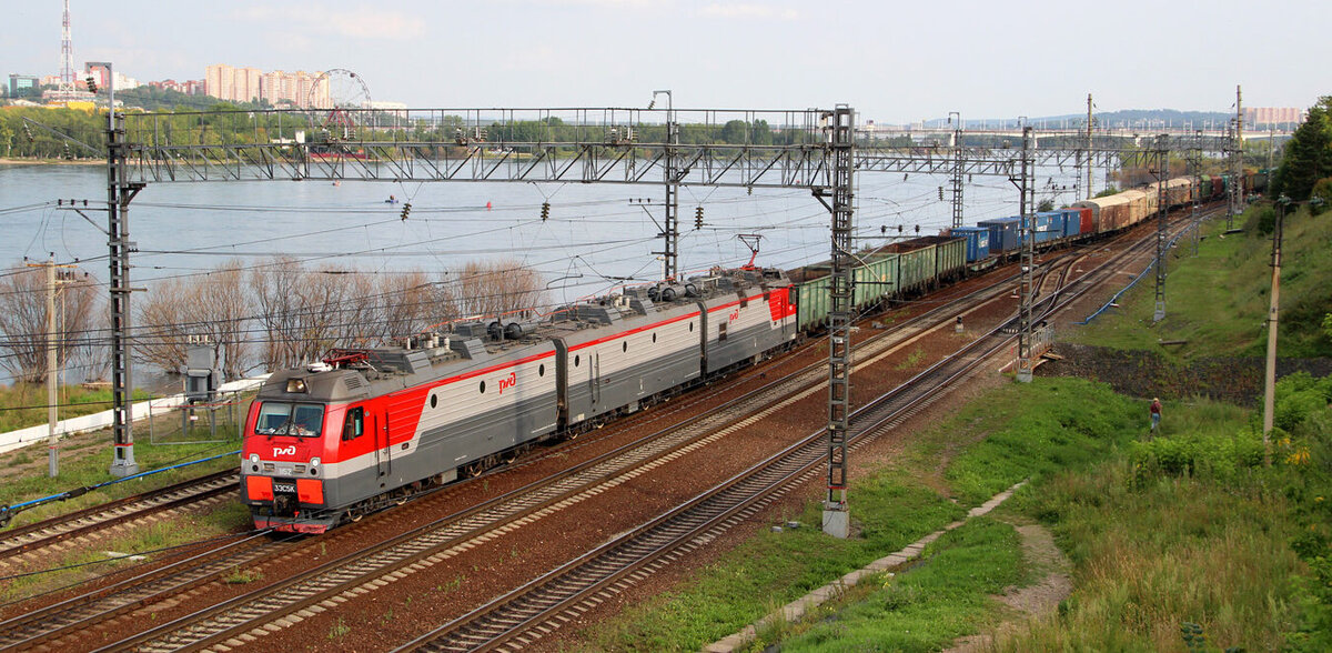 Электровоз 3ЭС5К на Дальневосточной железной дороге. Источник: andrey92/railgallery