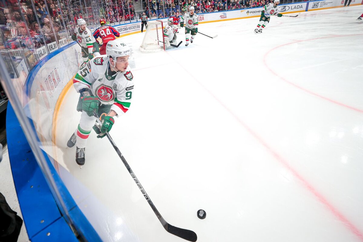 «Заряженный» гол спасает «Ак Барс»