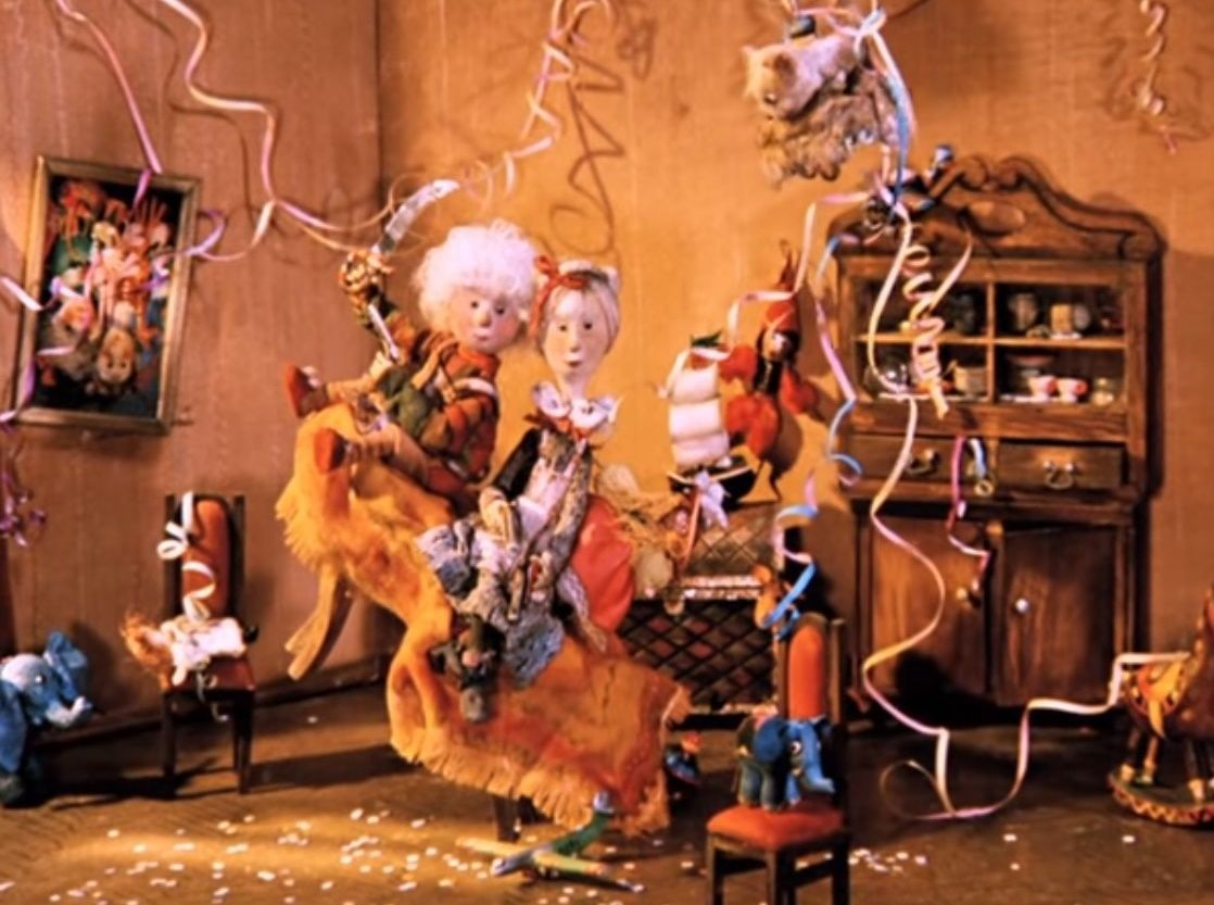 Кадр из фильма "Хитрые старушки" взят для иллюстрации из Яндекс Картинки. 