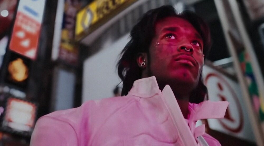     Кадр из трейлера альбома Lil Uzi Vert «Pink Tape»