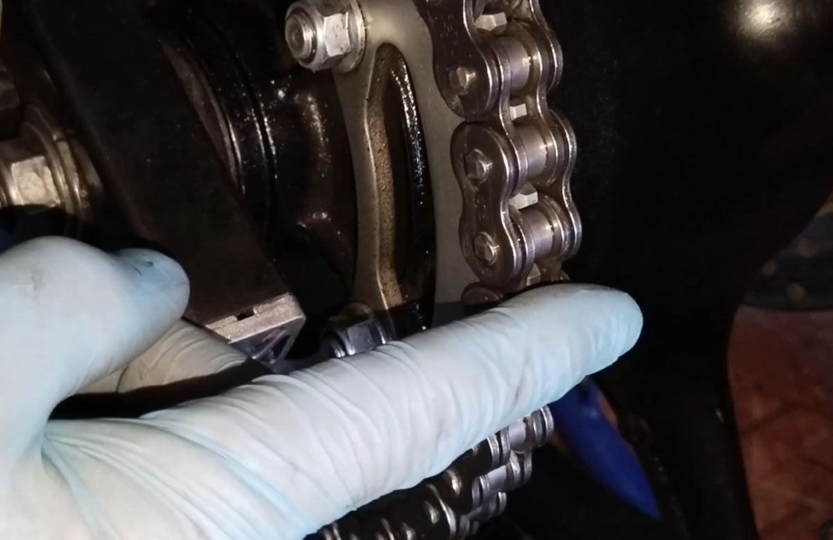 Цепь мотоцикла