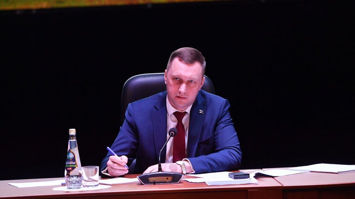    Для ремонта дорог губернатор Бусаргин оставил в Вольске министра ПетаеваНовости Саратова и области – Сетевое издание «Репортер64»