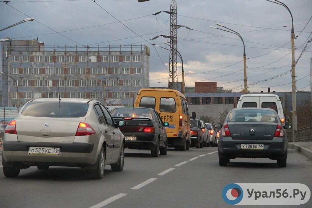    Сдал старую машину – получил скидку на новую: В России предложили возобновить госпрограмму утилизации автомобилей