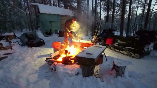 ЖИВУ В ДИКОМ ЛЕСУ. УШЁЛ ОТ ЛЮДЕЙ В ЛЕС. ЖИВУ В ЛЕСНОМ БАЛАГАНЕ. ХИЖИНА ОТШЕЛЬНИКА. ТАЁЖНЫЙ БЫТ