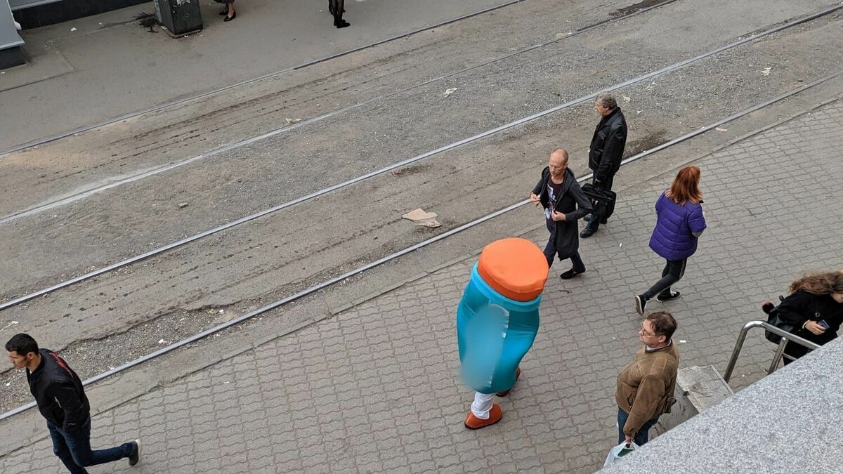     Многие жители Приморского края рассматривают возможность найти подработку помимо основной работы. Служба исследований hh.ru провела анализ вакансий на подработку в регионе и выявила более 900 вакансий.