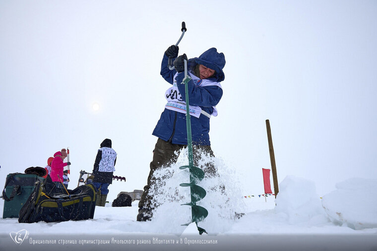    Рыбаки соревновались три часа