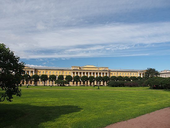  Казармы Павловского полка на Марсовом поле (1817-1821, арх. В.П.Стасов), фото с сайта Википедии