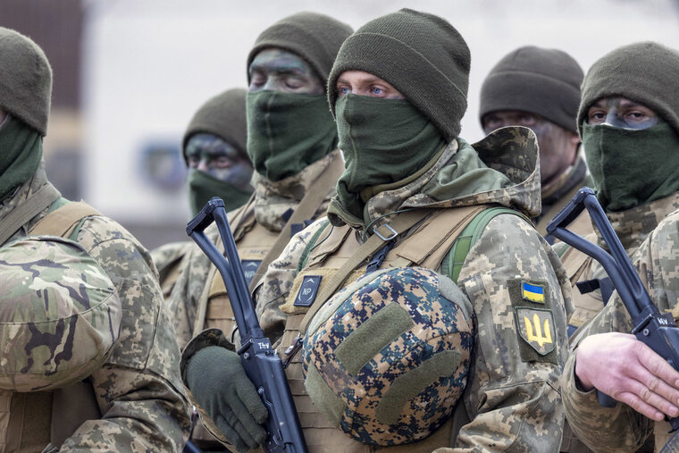    ВСУ продолжают сражаться только благодаря солдатам НАТО, считает Дрейвен