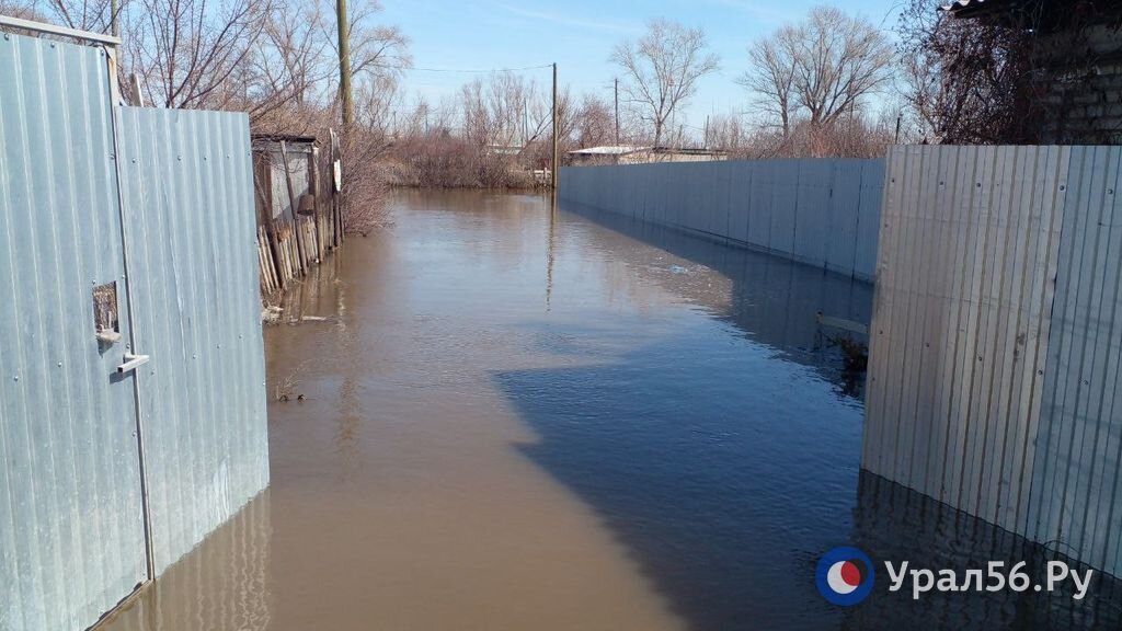    Официально: В Орске произошел резкий подъем воды в реке Елшанка