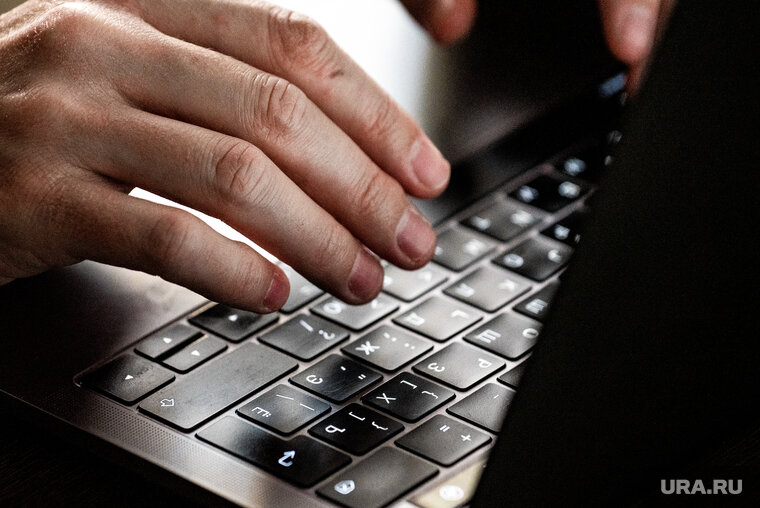    За ранний выход из декрета будет получена возможность одновременного получения пособий и зарплаты