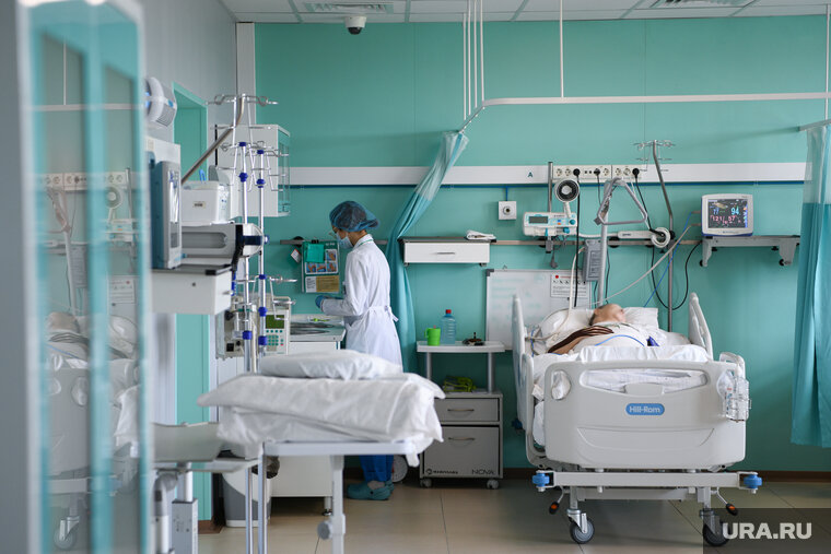    Истощенную пациентку поместили в реанимацию, где смогли поставить ей верный диагноз