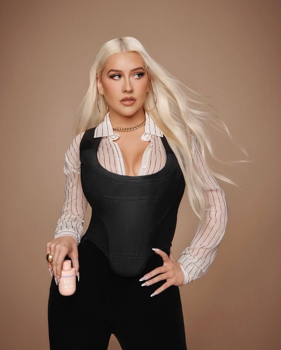 Christina Aguilera by Night - Парфюмированная вода: купить по лучшей цене в Украине | vitasvet-led.ru