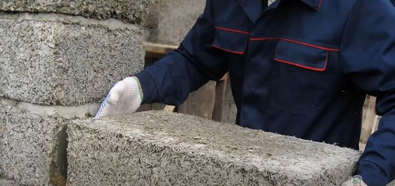 недорогой материал для строительства дома