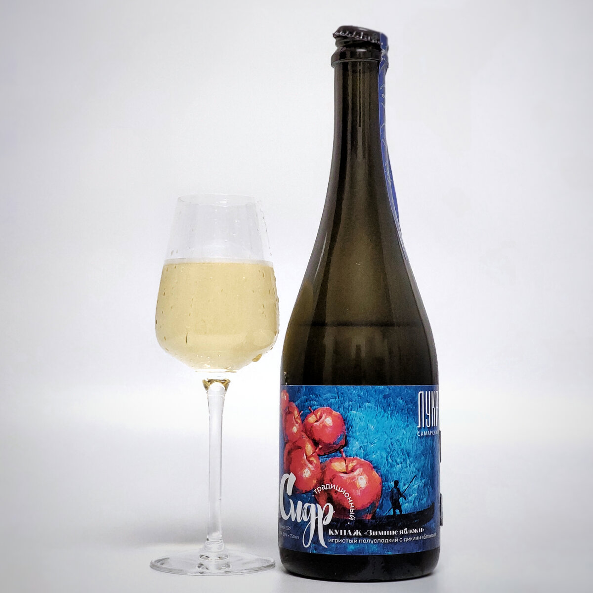 Игристый полусладкий сидр | ABV: 5% | 4.0