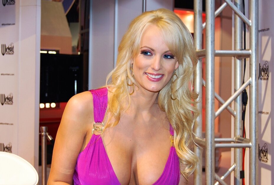 Фильмы автора Stormy Daniels на photorodionova.ru