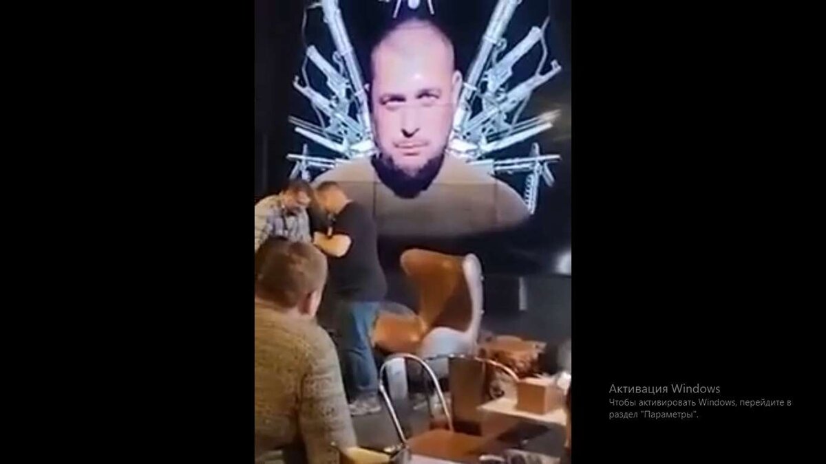    Бесстрашным человеком назвал брянский депутат Госдумы Валуев взорванного в питерском кафе известного военкора Владлена Татарского avchernov