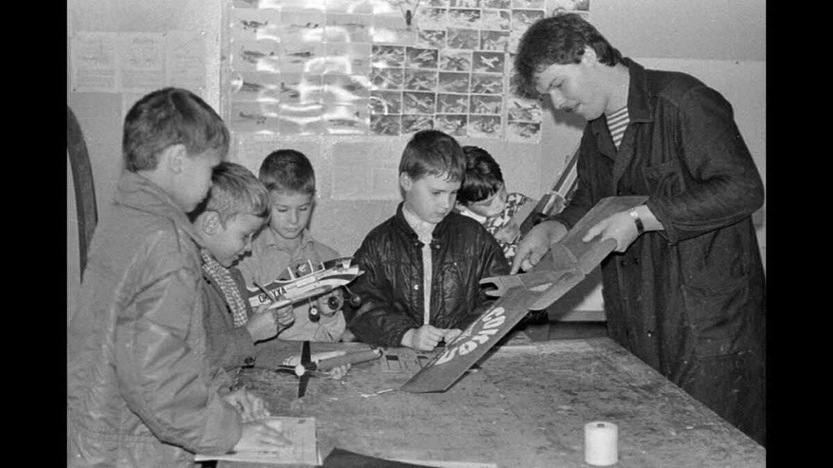 Мы жили при коммунизме, только сами об этом не знали