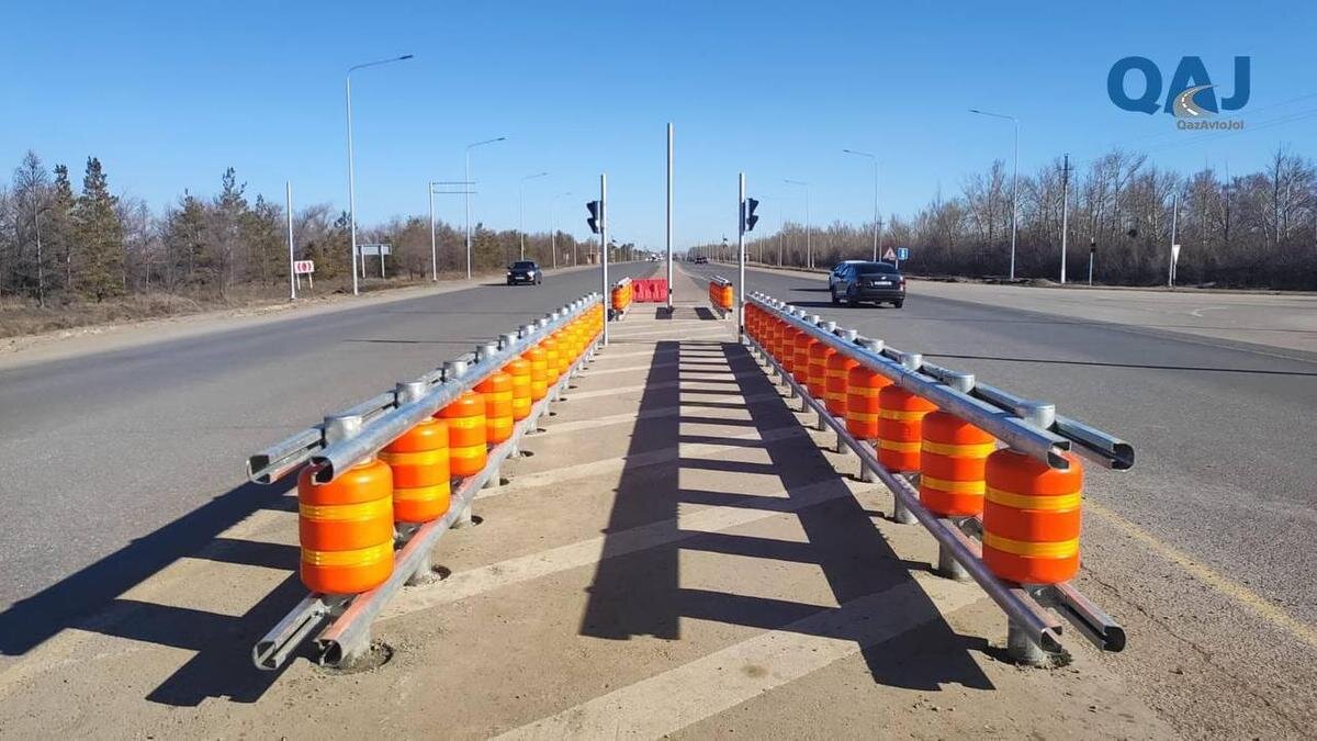    "Вращающееся" барьерное ограждение:t.me/qazavtojol