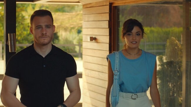 Кадр из сериала "Постучись в мою дверь"