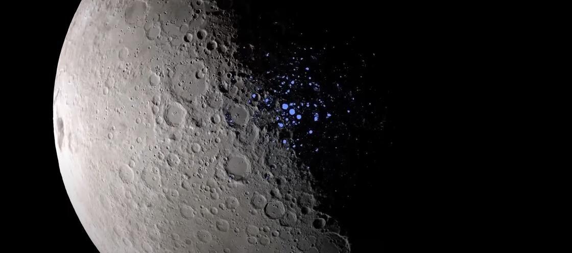    Поверхность Луны:YouTube/Firstpost